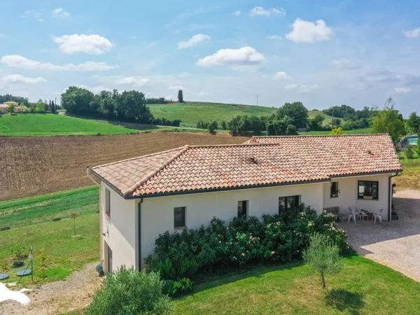 Maison 7 pièces 179 m²
