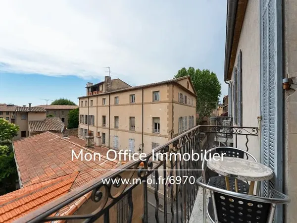 Référence : 6970-ASA - Appartement 3 pièce climatisé et traversant dernier étage centre ville