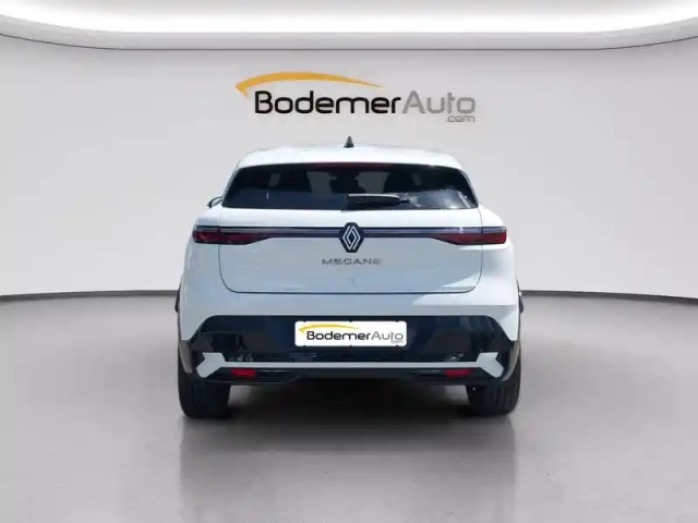 Renault Megane e-tech ev60 220 ch super charge — photo 4
