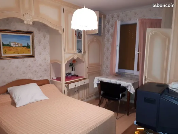 Location chambre meublée proche transports à Romagnat