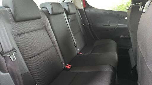 Peugeot 207 1.4 HDi 68 - Plus – 2013 – 118433 km – Diesel – Boîte Manuelle — photo 6