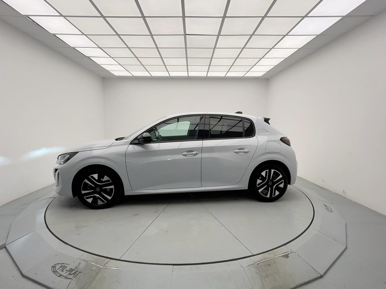 Peugeot 208 100 s&s bvm6 allure — photo 2