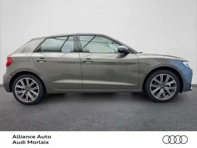 Audi A1 sportback 30 tfsi 116ch design s tronic 7 — photo 18