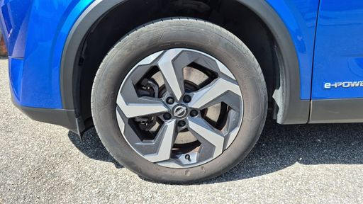 Nissan Qashqai 1.3 DIG-T 158 Mild-Hybrid X-Tronic - N-Connecta – 2023 – 49290 km – Hybride essence – Boîte Automatique — photo 10