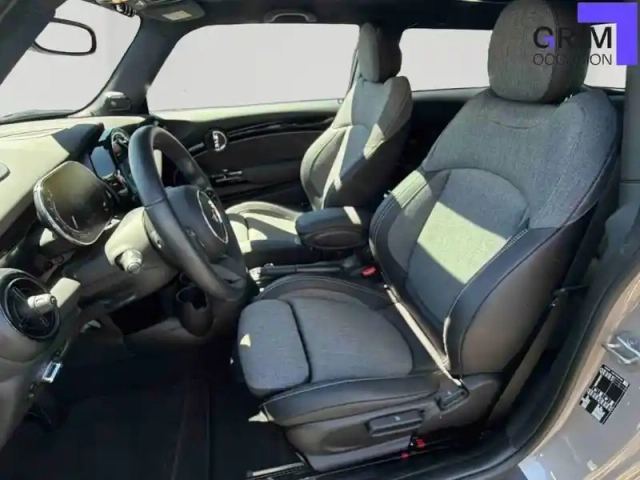 Mini Mini hatch 3 portes cooper 136 ch dkg7 — photo 4