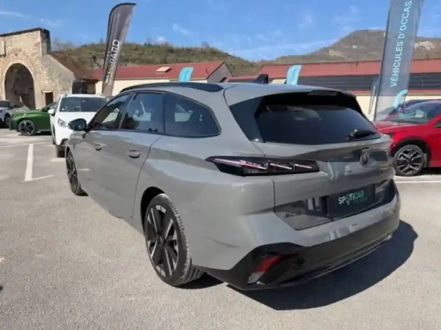 Peugeot 308 sw hybrid 145 e-dcs6 — photo 50