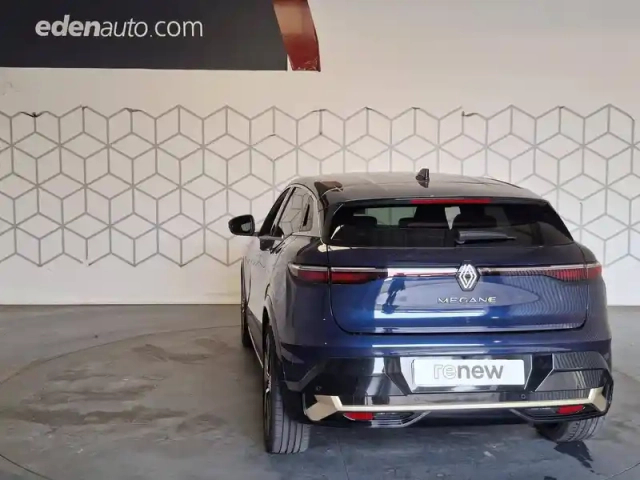 Renault Megane e-tech ev60 220 ch super charge — photo 14