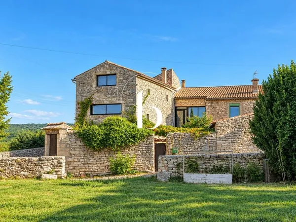 Maison et villa de prestige Vente Orgnac-l'Aven 7p 178m² 385000€