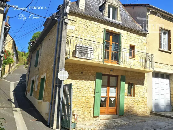 Charmante maison en pierre avec dépendance et terrasse – Montignac-Lascaux