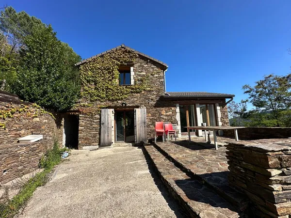 Maison de hameau avec vue