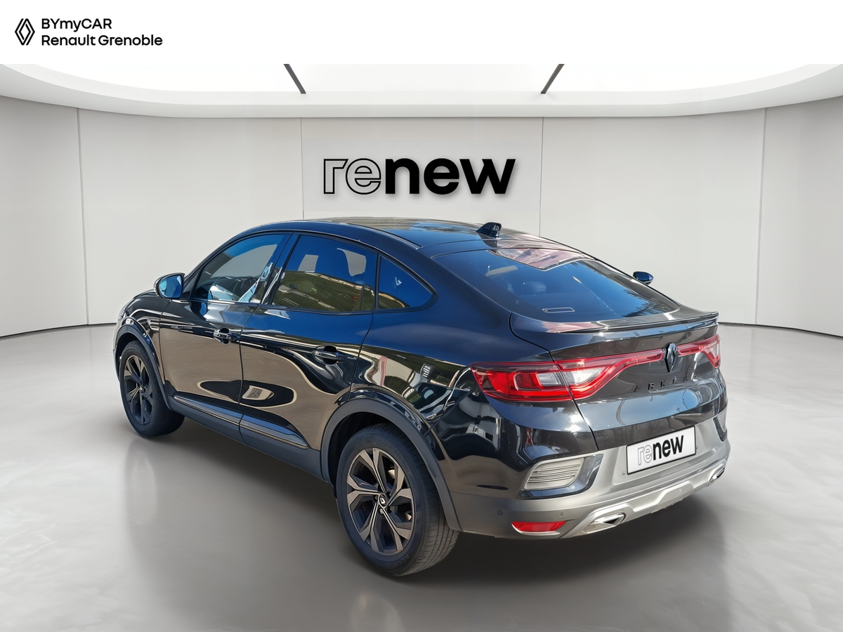 Renault Arkana E-Tech hybride 145 - 22 — photo 3
