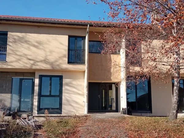 Maison 8 pièces