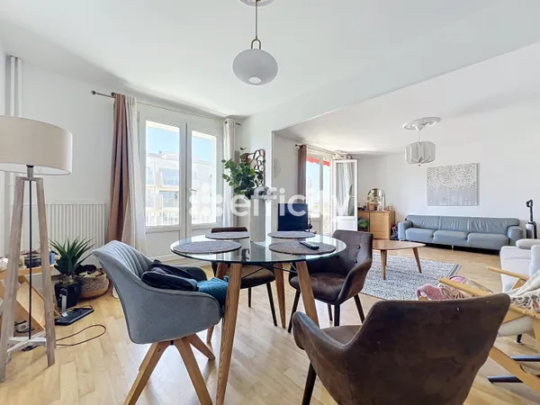 Appartement 5 pièces 105 m²