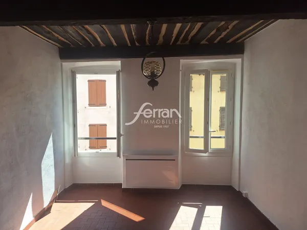 Studio 1 pièce 16 m²