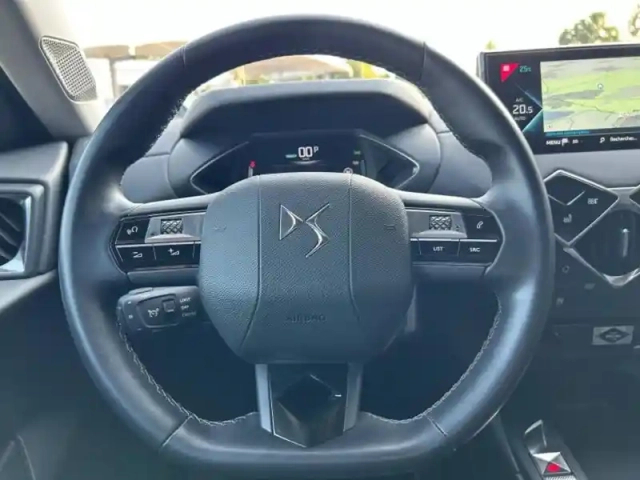 Ds Ds 3 crossback e-tense performance line + — photo 9