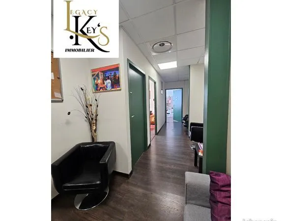 Bureaux 99 m² MERIGNAC
