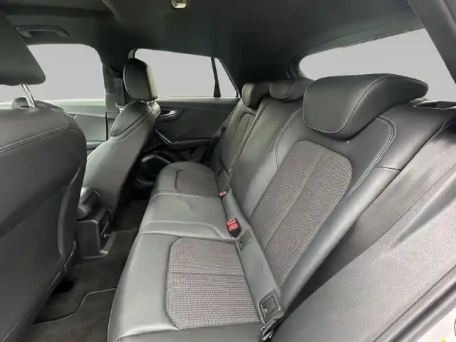Audi Q2 35 tdi 150 s tronic 7 — photo 26