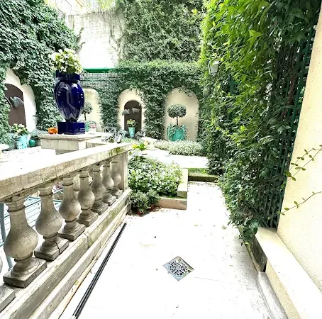 Appartement 7 pièces 203 m²