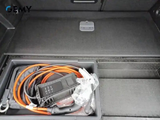 Peugeot 3008 hybrid 225 e-eat8 — photo 20