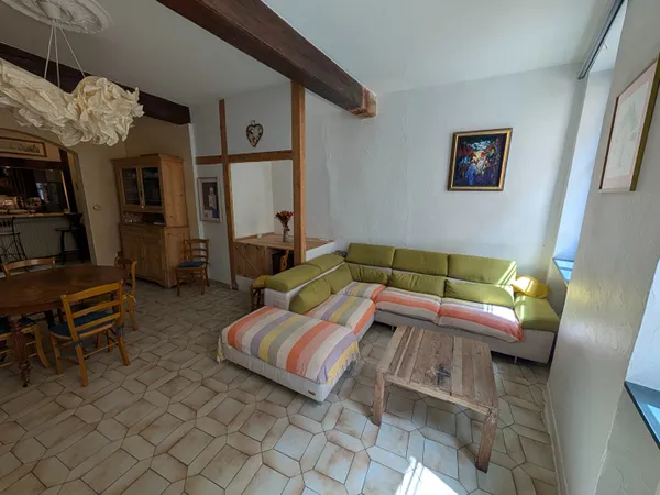 Maison de ville - Vienne centre - 5 pièces -144 m2