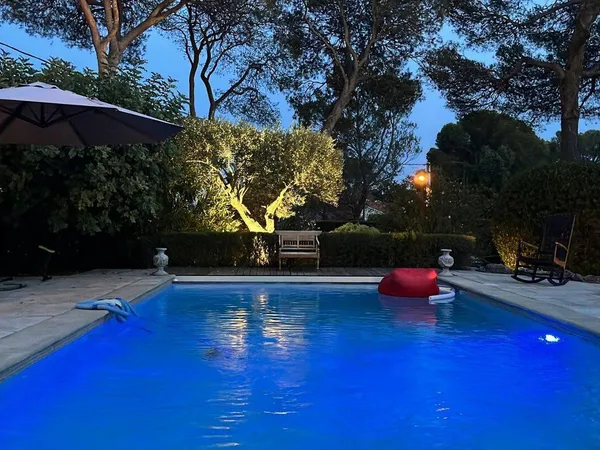 Maison 6 pièces 182 m²
