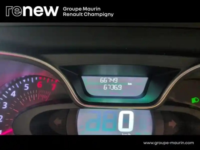 Renault Captur 1.3 tce 130ch fap sunset — photo 42