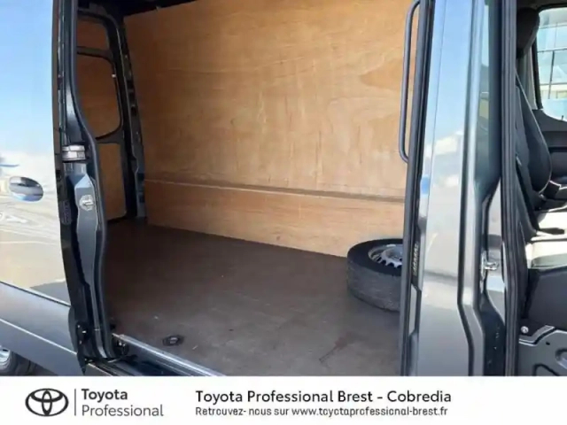 Mercedes Sprinter fg 215 cdi 39 3t0 select traction 9g-tronic — photo 7