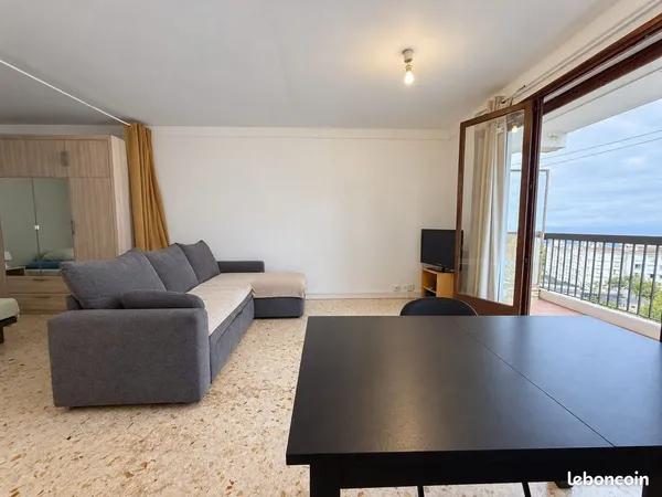 Studio 1 pièce 35 m²