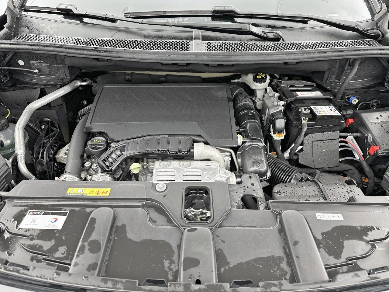 Peugeot 3008 puretech 130ch s&s eat8 gt — photo 13