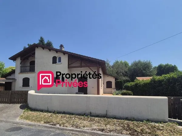 Maison 7 pièces 170 m²