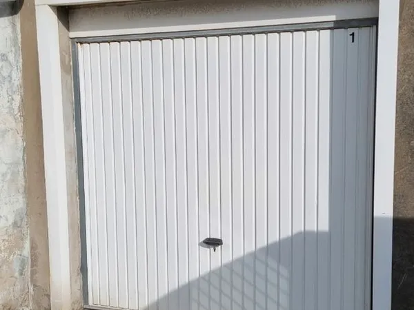 Garage 17 m2, Brecquereque