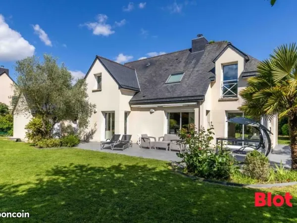 Maison 6 pièces 162 m²