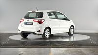 Toyota Yaris 100h France 5p — photo 5