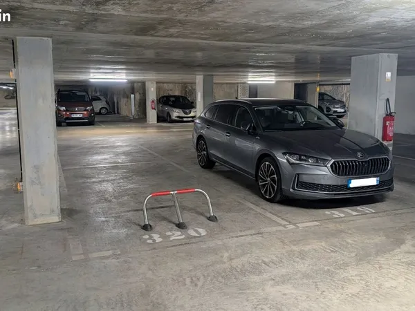 Place de parking Bordeaux Bastide Stalingrad