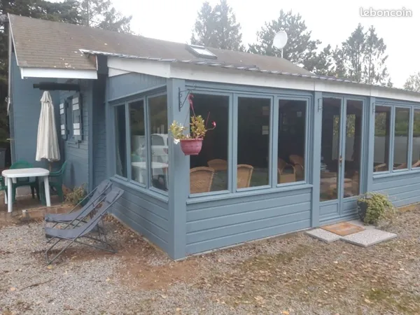 2 chalets à vendre