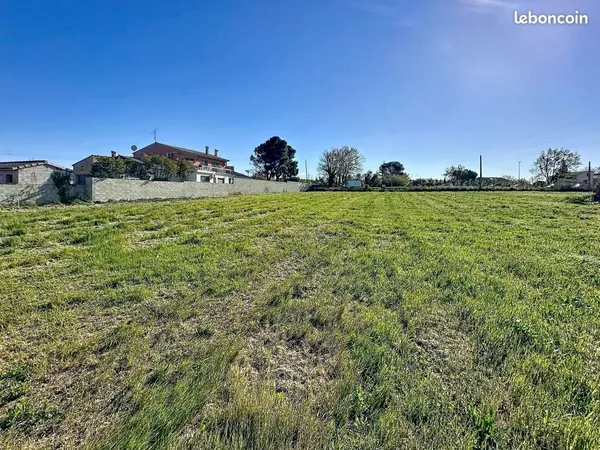 Morières les Avignon - Maison 80 m2 à 263 900 Euros