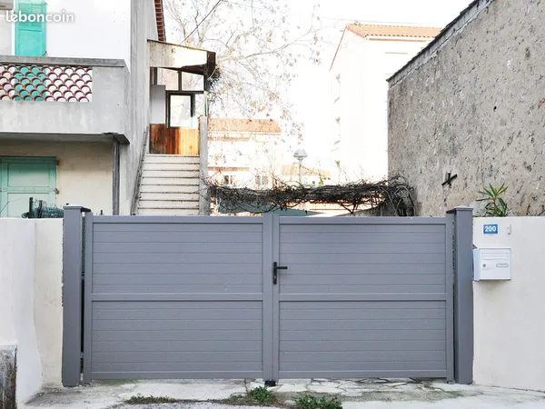 HAUT DE VILLA 94 M2 T4 avec jardin