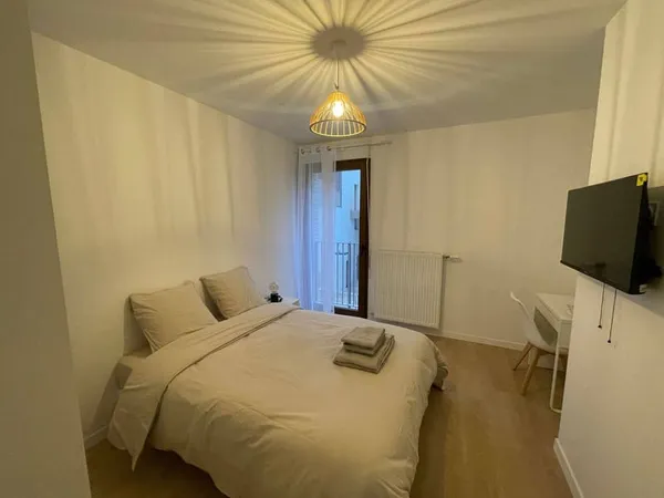 Appartement 1 pièce 80 m²