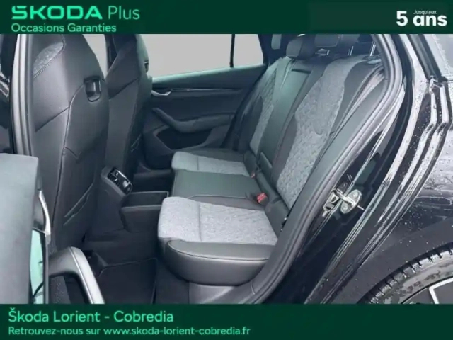Skoda Octavia combi 2.0 tdi scr 150ch sportline dsg7 — photo 9