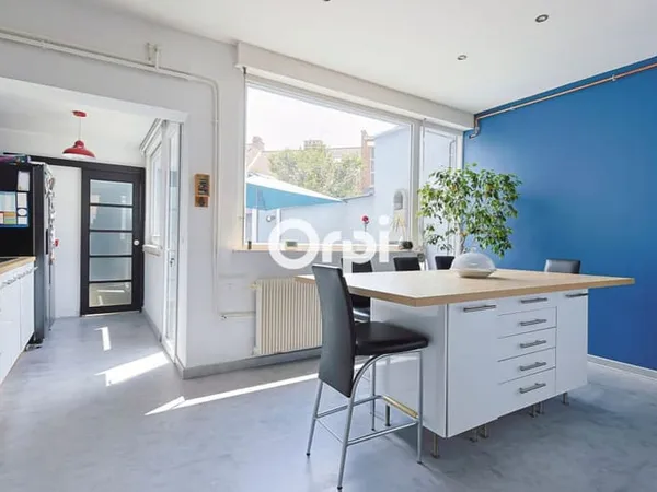 Maison 5 pièces 144 m²