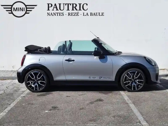 Mini Cooper cabrio s 204ch jcw dkg7 — photo 5