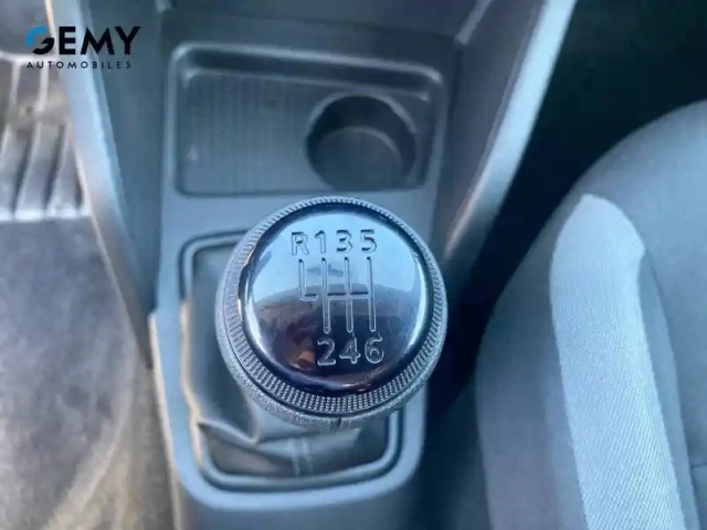 Dacia Duster eco-g 100 4x2 — photo 16