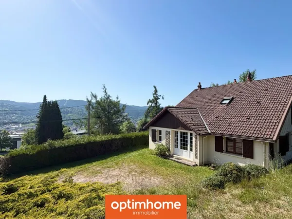 MAISON FAMILIALE À VENDRE À GÉRARDMER - VUE MONTAGNE, VUE SUR LES PISTES DE SKI ET 9 117 M² DE TERRA