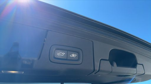 Volvo XC60 2.0 B4 197 Mild-Hybrid Geartronic8 - R-Design – 2020 – 142691 km – Diesel – Boîte Automatique