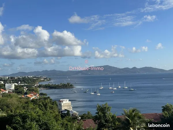 Villa 7 pièces 178 m²