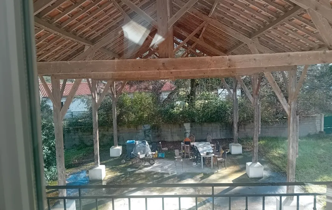 Photo 3