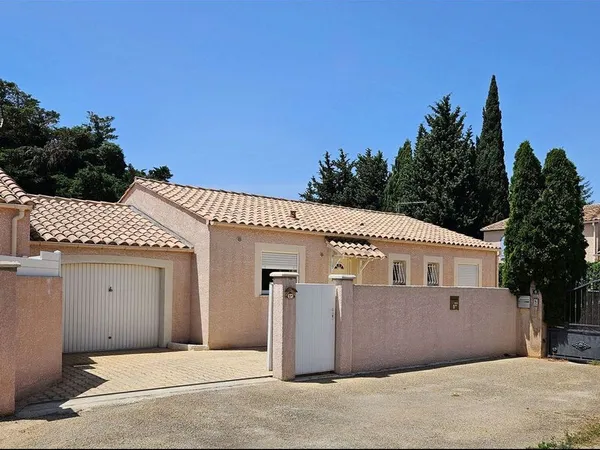 VILLA DE PLAIN-PIED 90m² A GARONS