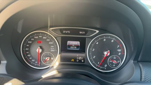 Mercedes Classe A 220 184 4Matic 7G-DCT - Whiteart Edition – 2016 – 93775 km – Essence – Boîte Automatique — photo 37