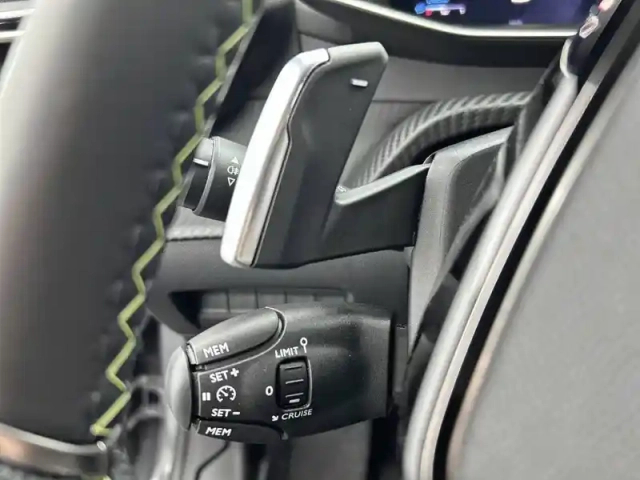 Peugeot 208 hybrid 145 ch e-dcs6 — photo 22