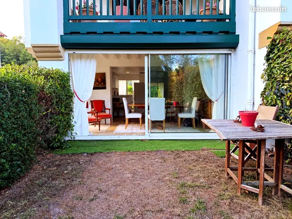 Bidart - t2 meublé en rez-de-jardin avec extérieur - à louer - t2 meublé - rez-de-jardin - extérieur